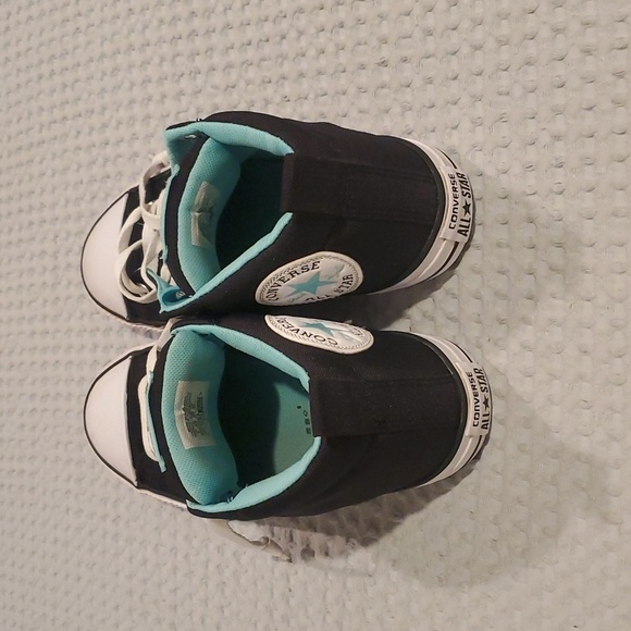 Converse Allstar  sneakers size 6 preowned (#14) - Picture 2 of 7